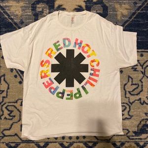 red hot chili peppers tie dye graphic band tee 🌶